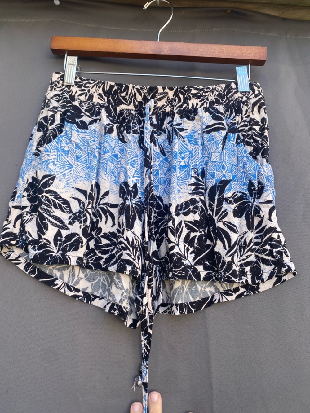 BeBop Black & Blue Floral Drawstring Shorts